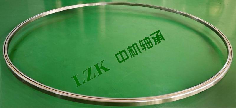 超大尺寸等截面薄壁軸承LKG420XP0、LKG580XP0成功交付